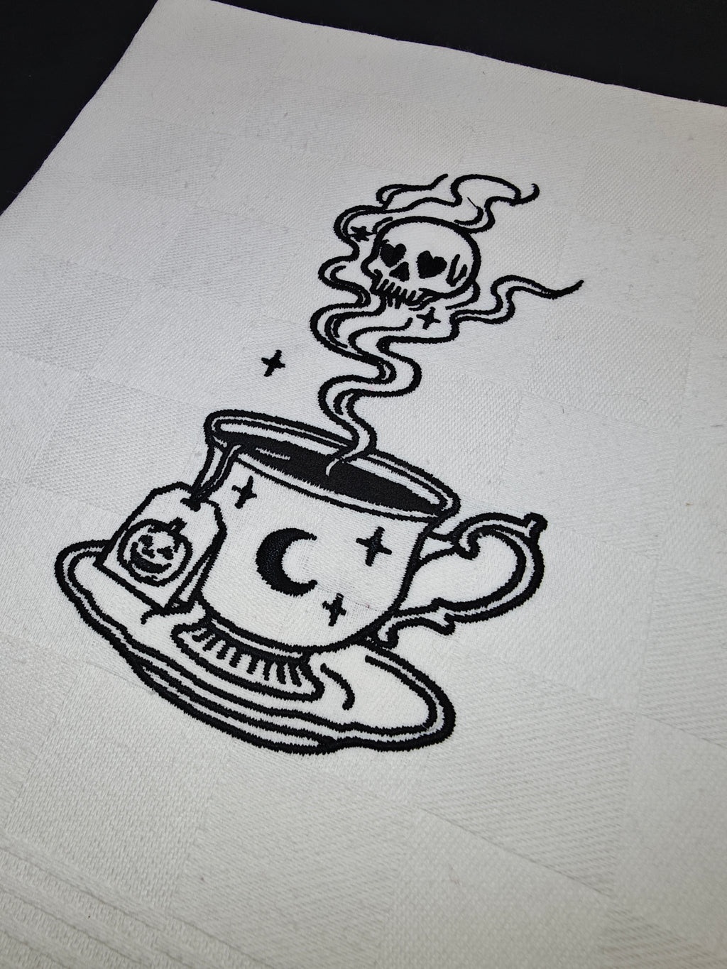 Poison Teatime - Canovaccio da Cucina Bianco